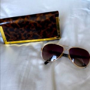 Tory Burch Aviator Sunglasses